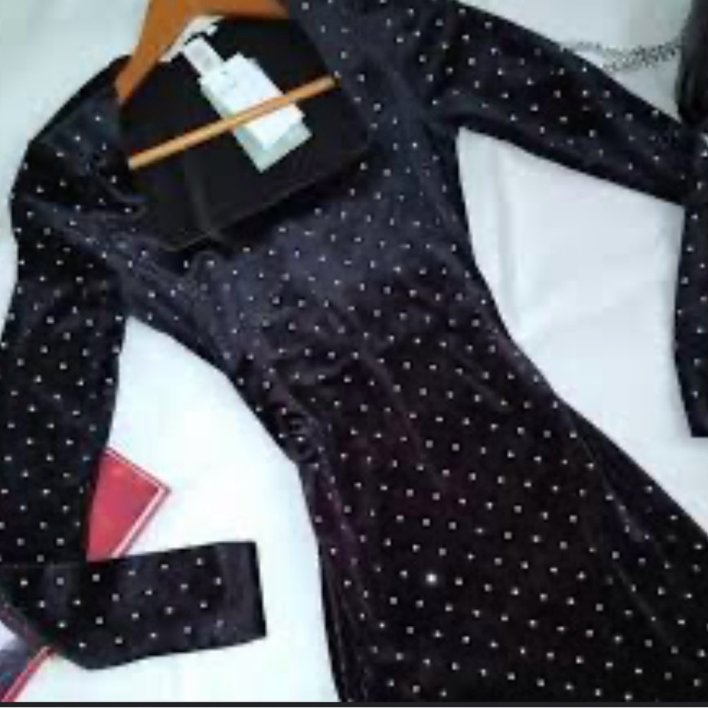 H&M Black Garment - Picture 1 of 5